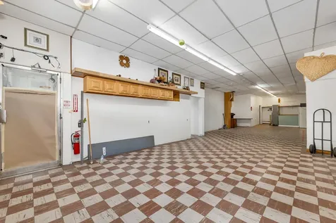 23 Elm Street Nashua NH 30350