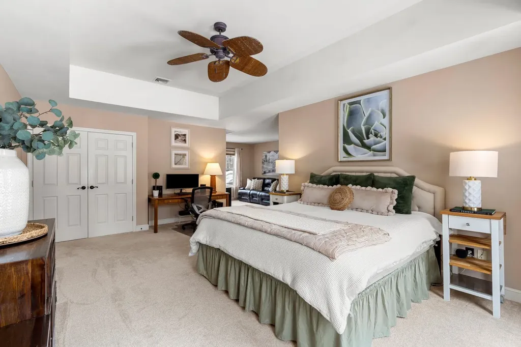 25 Hawk Drive Bedford NH 03110