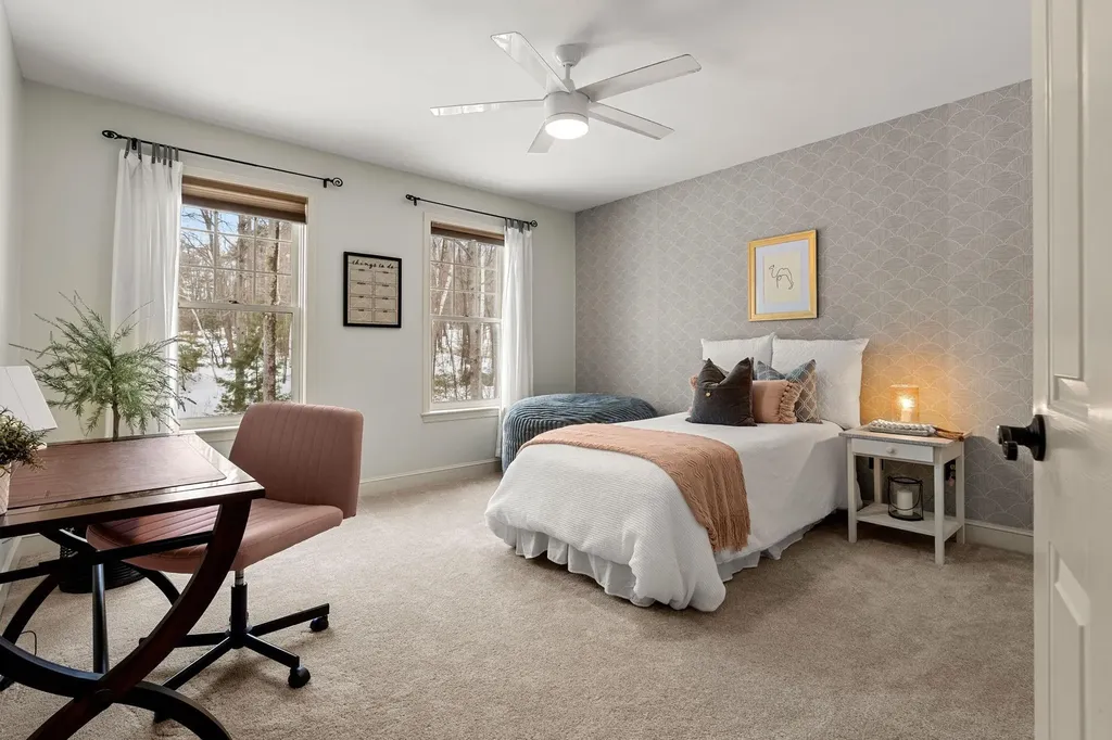 25 Hawk Drive Bedford NH 03110