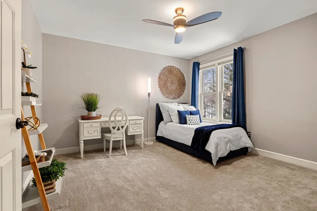 25 Hawk Drive Bedford NH 03110