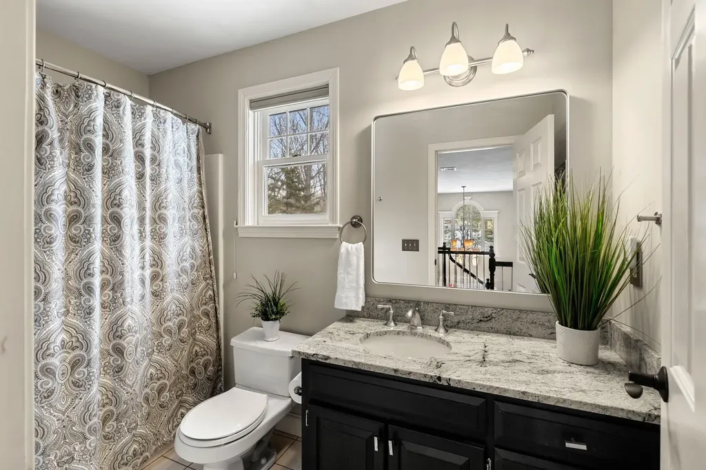 25 Hawk Drive Bedford NH 03110