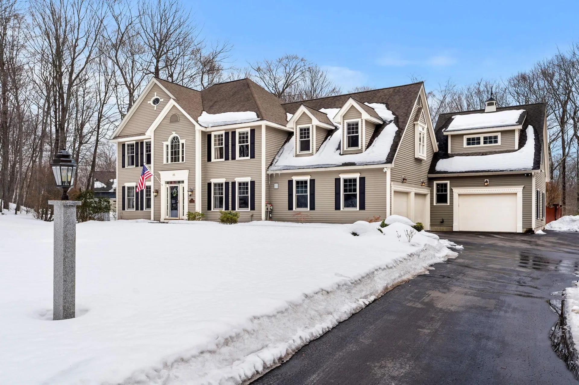 25 Hawk Drive Bedford NH 03110