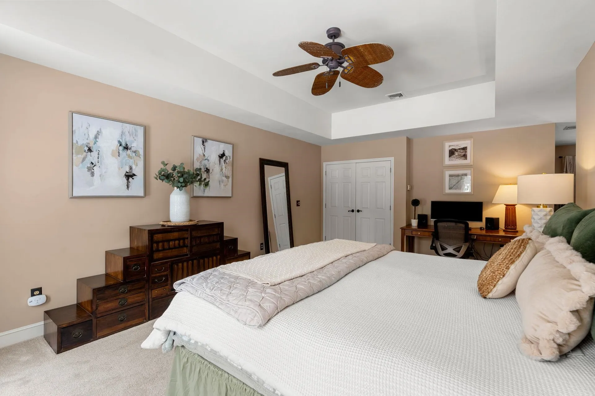 25 Hawk Drive Bedford NH 03110