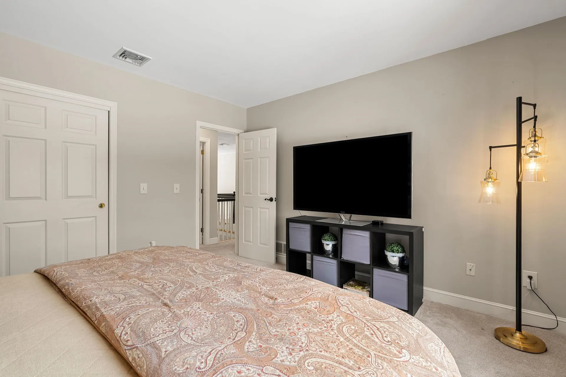 25 Hawk Drive Bedford NH 03110