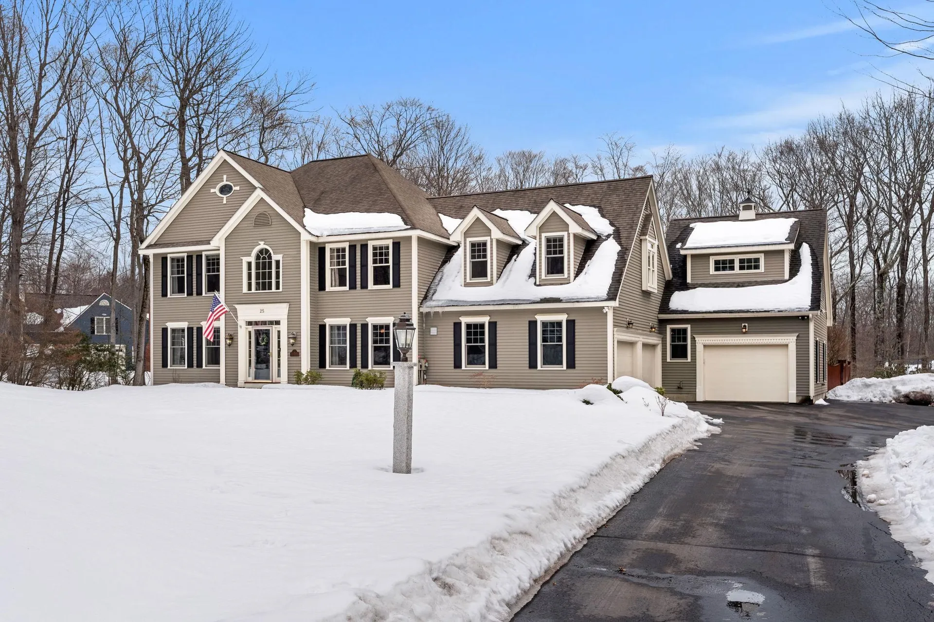 25 Hawk Drive Bedford NH 03110