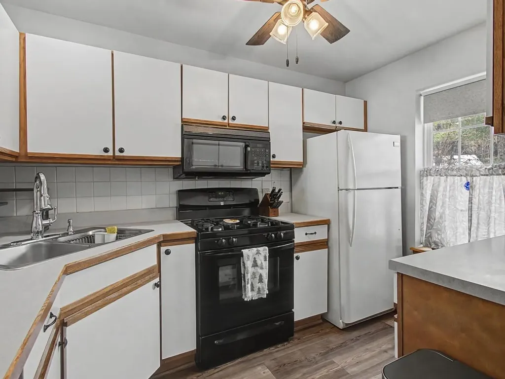 66 Starbird Road Jericho VT 05465