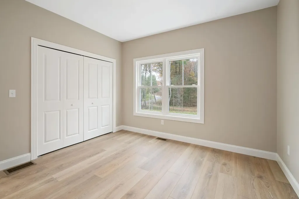 28 Saybrook Drive Rindge NH 03461