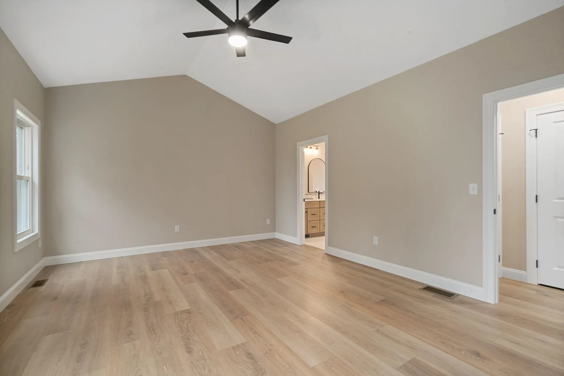 28 Saybrook Drive Rindge NH 03461