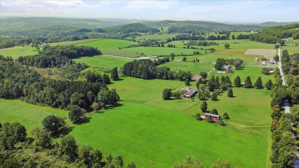 2167 Myers Road Shaftsbury VT 05262
