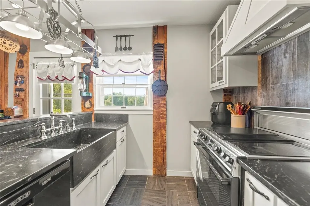 2167 Myers Road Shaftsbury VT 05262