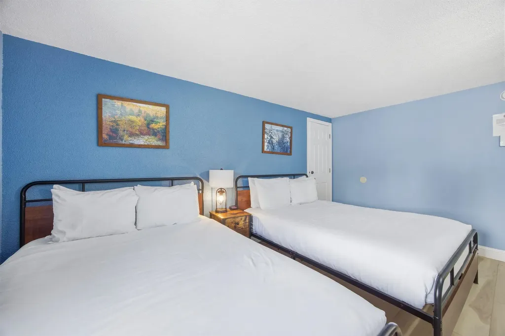 2955 White Mountain Highway Conway NH 03860