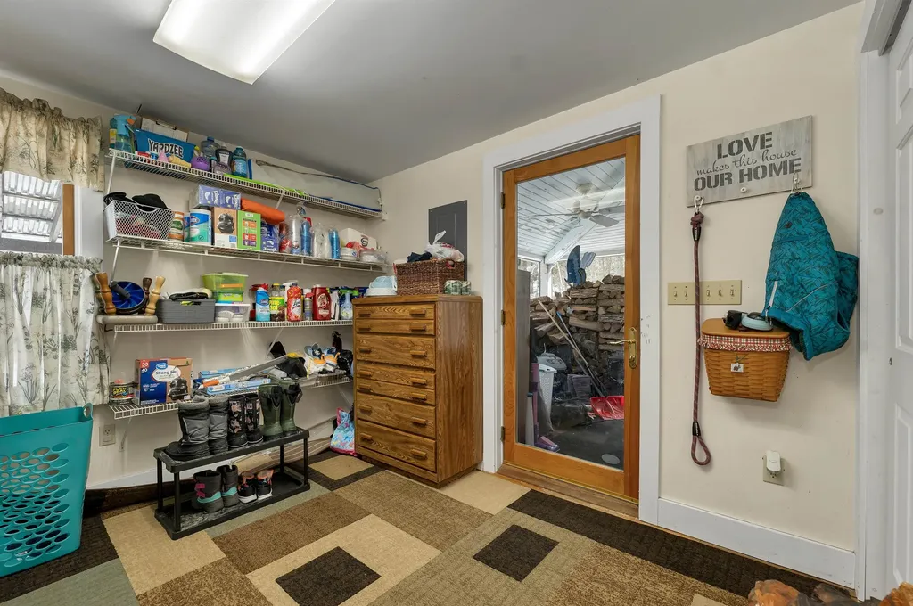 2521 Nh Route 16 Albany NH 03818