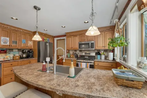 2521 Nh Route 16 Albany NH 03818