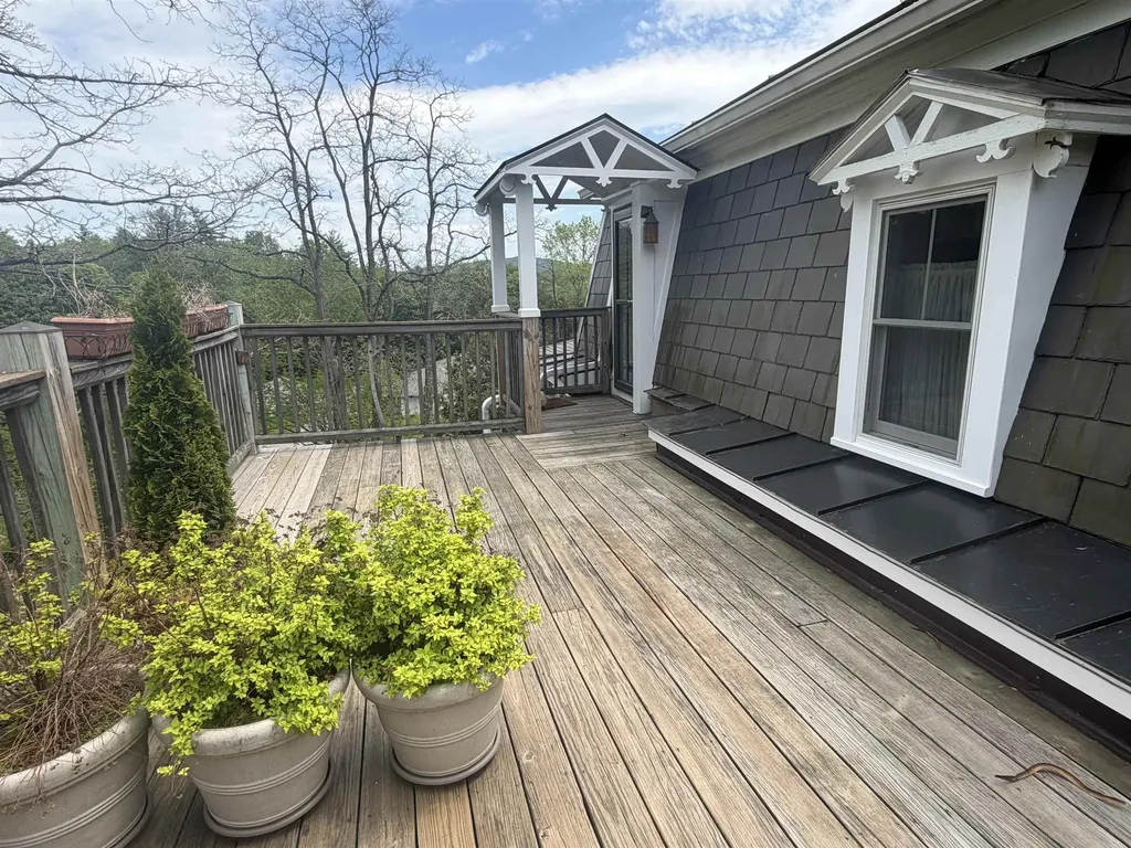 106 Main Street Putney VT 05346