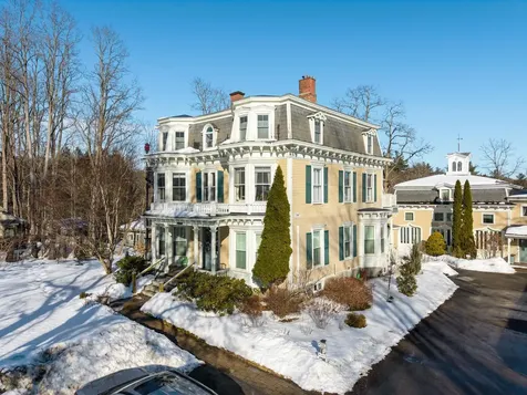 106 Main Street Putney VT 05346