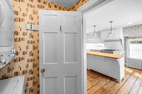 106 Main Street Putney VT 05346