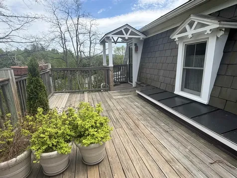 106 Main Street Putney VT 05346