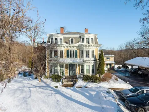 106 Main Street Putney VT 05346