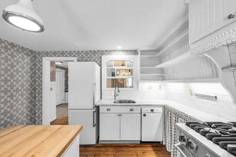 106 Main Street Putney VT 05346