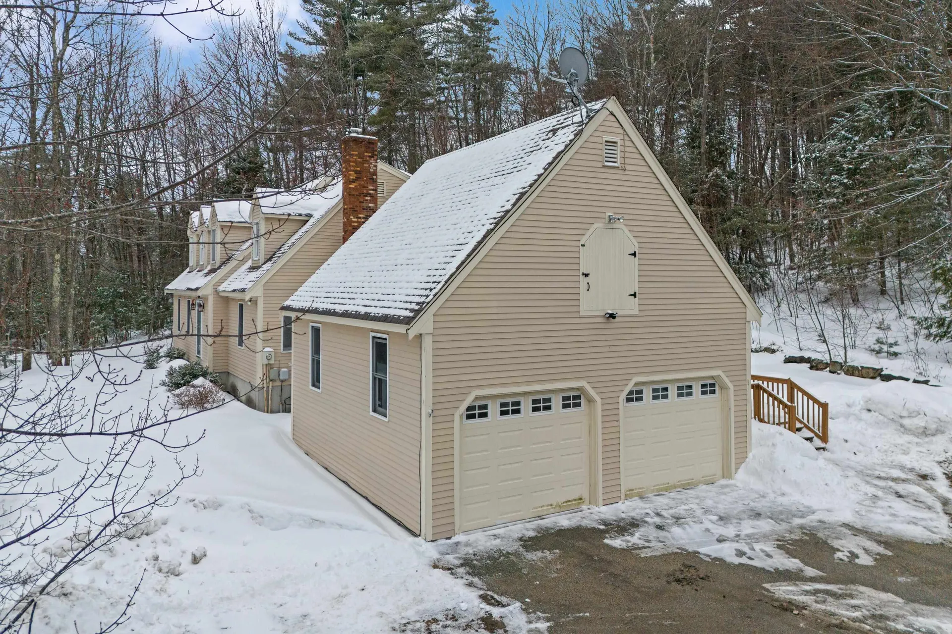 15 Chevey Hill Road Weare NH 03281