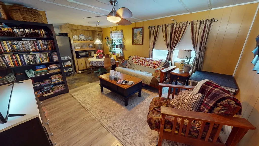 28 Vaillancourt Drive New Ipswich NH 03071