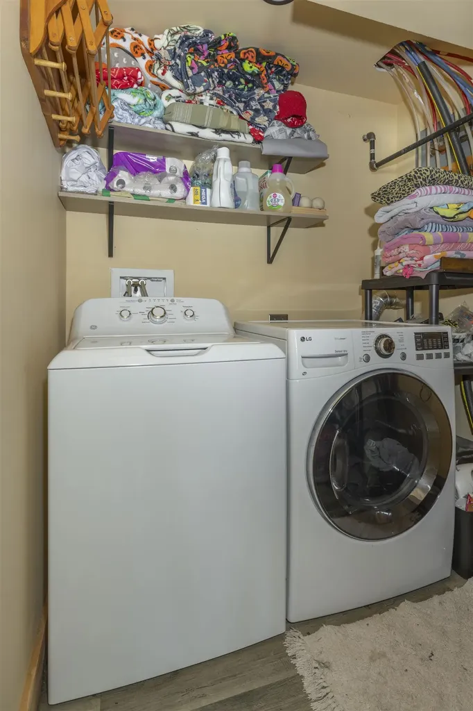 21 Crittenden Road Bradford NH 03221