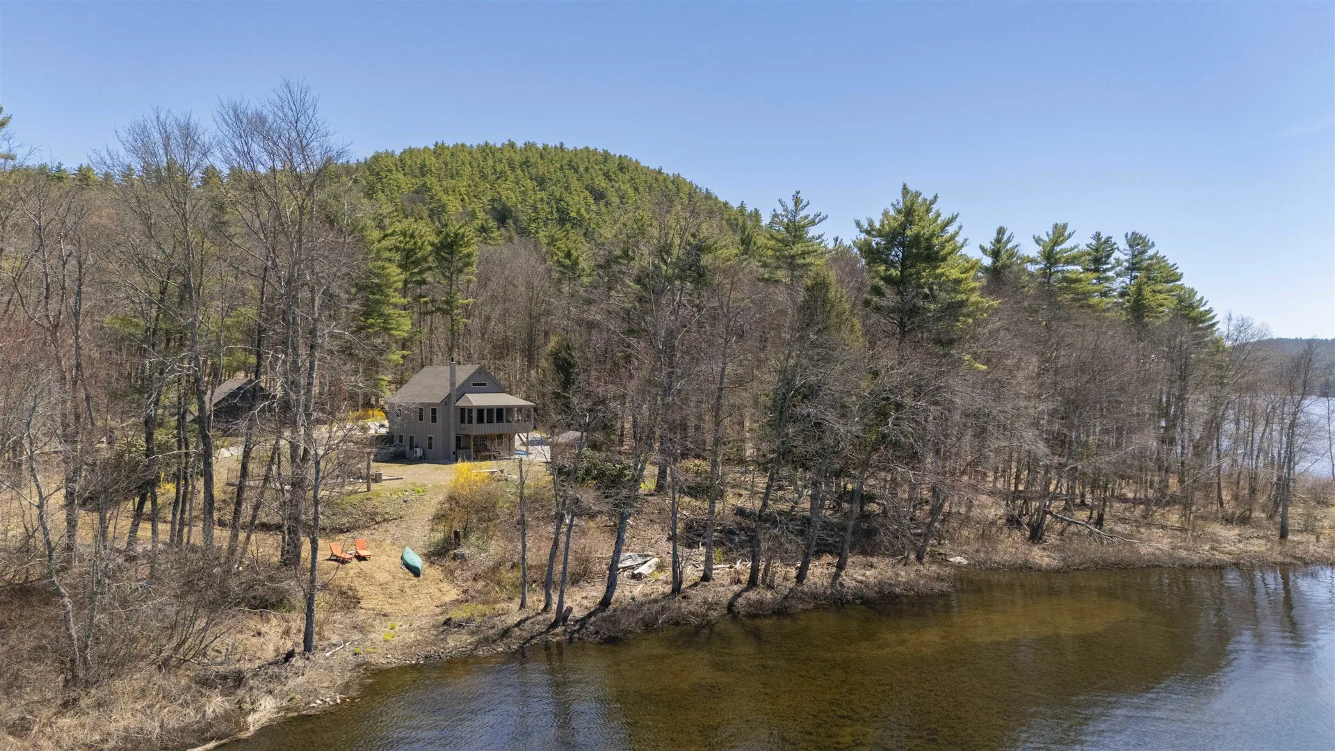 21 Crittenden Road Bradford NH 03221