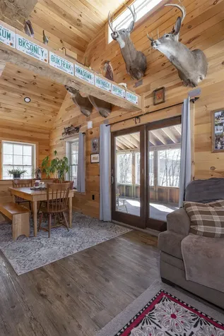 21 Crittenden Road Bradford NH 03221