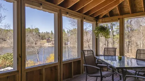 21 Crittenden Road Bradford NH 03221