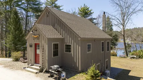 21 Crittenden Road Bradford NH 03221