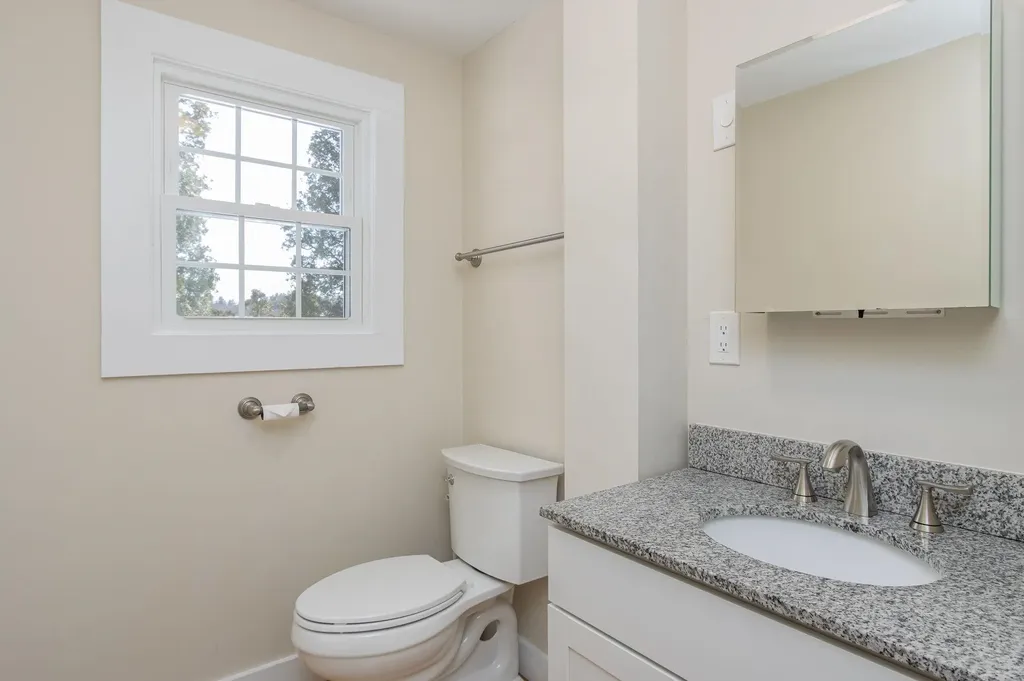 47 Noyes Street Concord NH 03301
