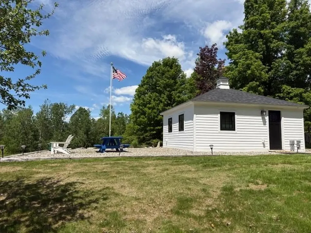 357 Parker Road Carroll NH 03595