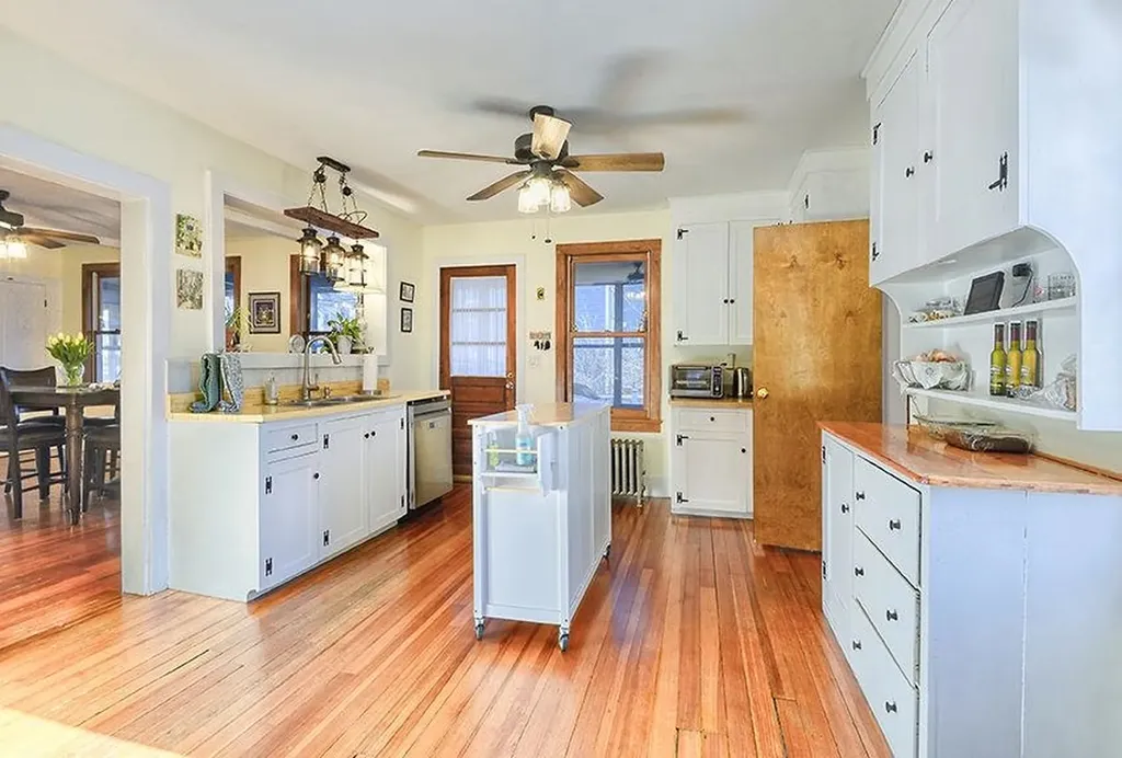 362 Court Street Keene NH 03431