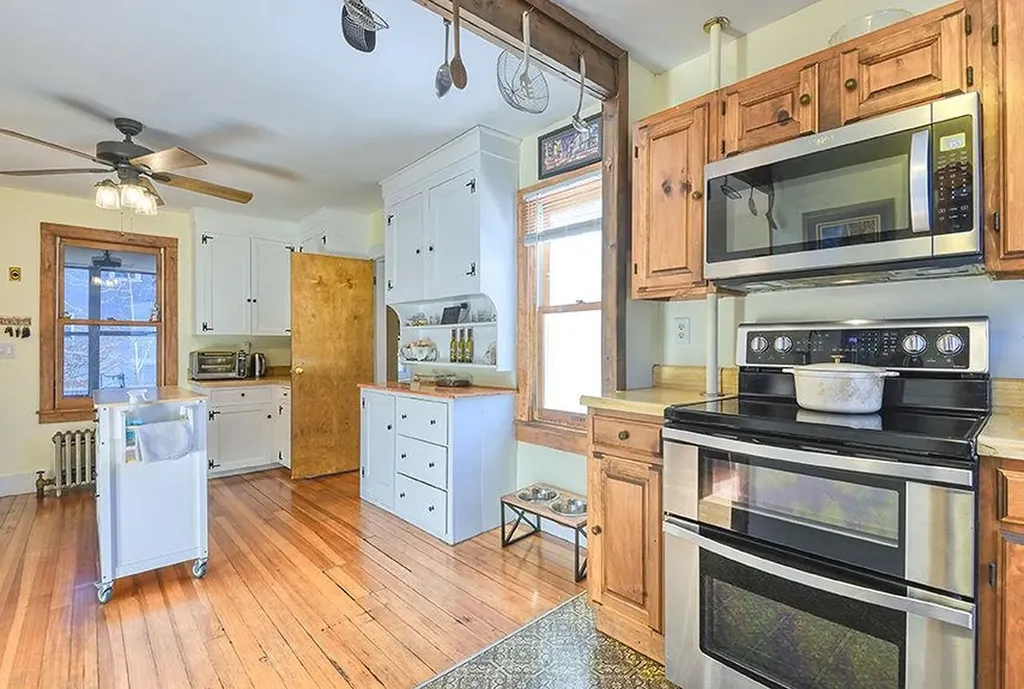 362 Court Street Keene NH 03431