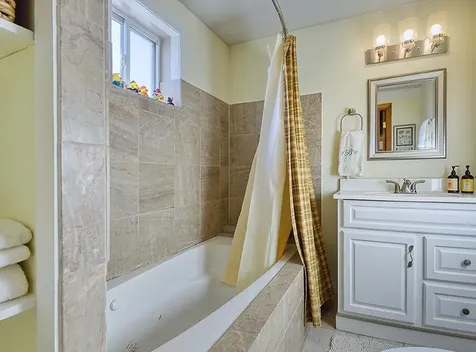 362 Court Street Keene NH 03431