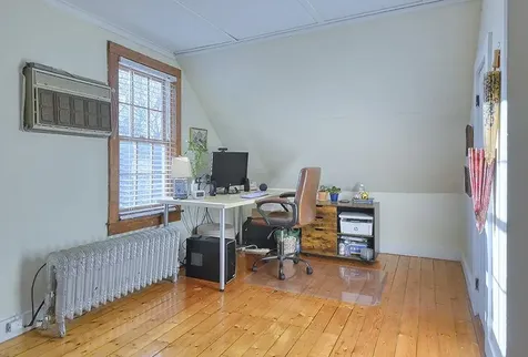 362 Court Street Keene NH 03431