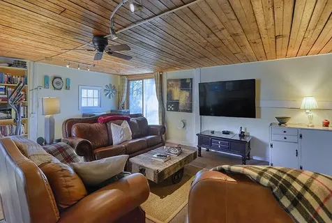 362 Court Street Keene NH 03431