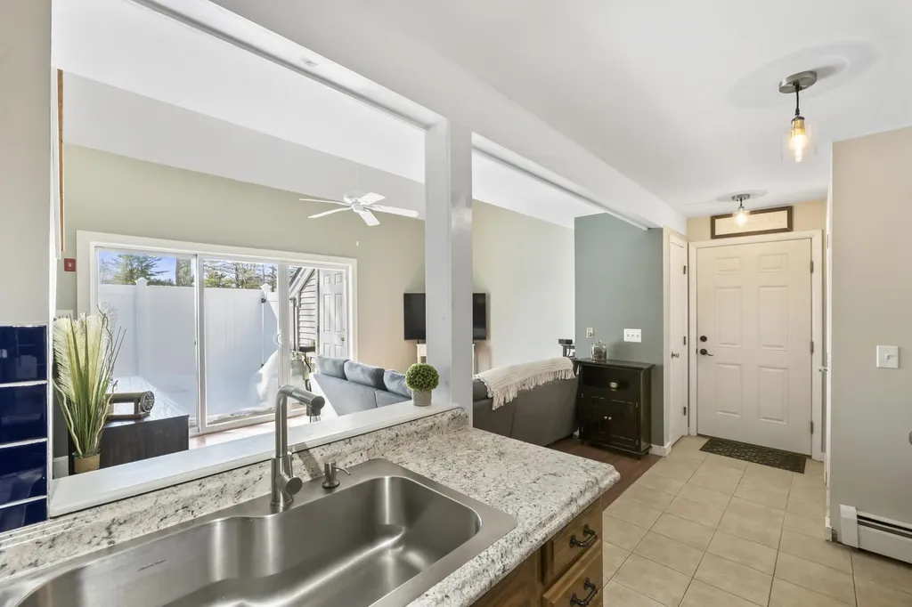 20 Franklin Heights Rochester NH 03867