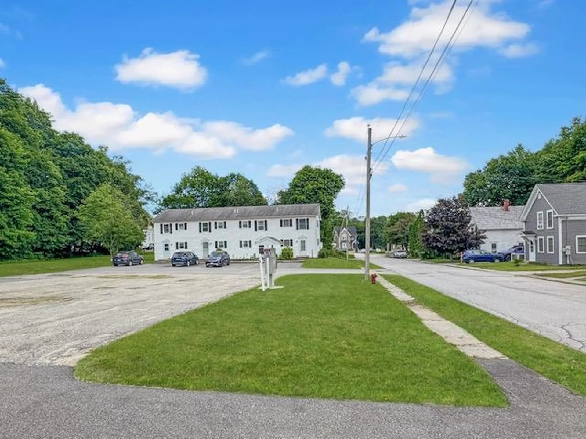 5-16 Butler Street Hillsborough NH 03244