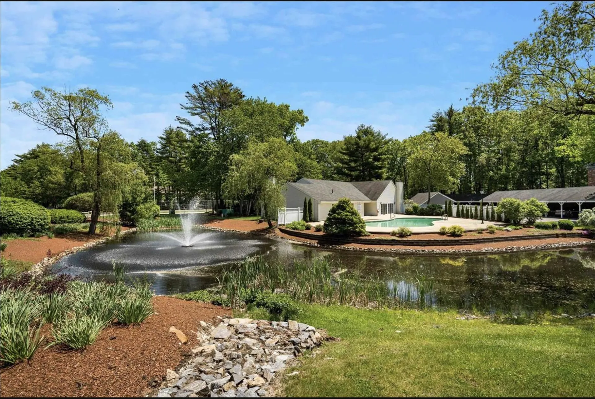 15 Northbrook Drive Manchester NH 03102