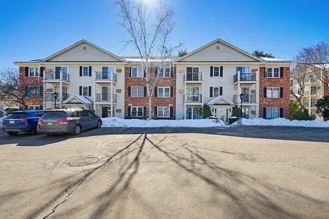 15 Northbrook Drive Manchester NH 03102