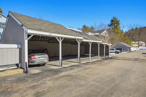 15 Northbrook Drive Manchester NH 03102
