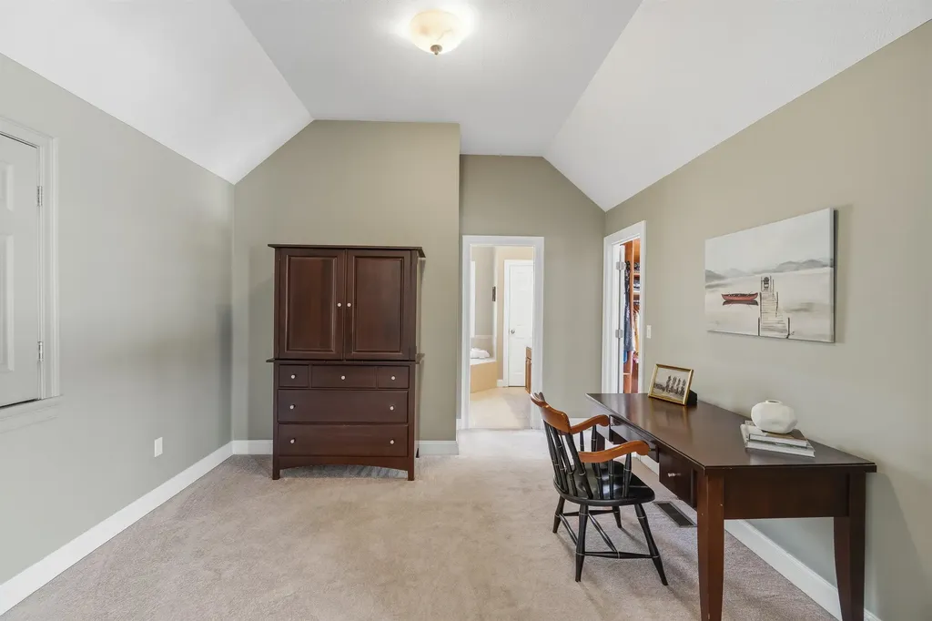 20 Hancock Road Windham NH 03087