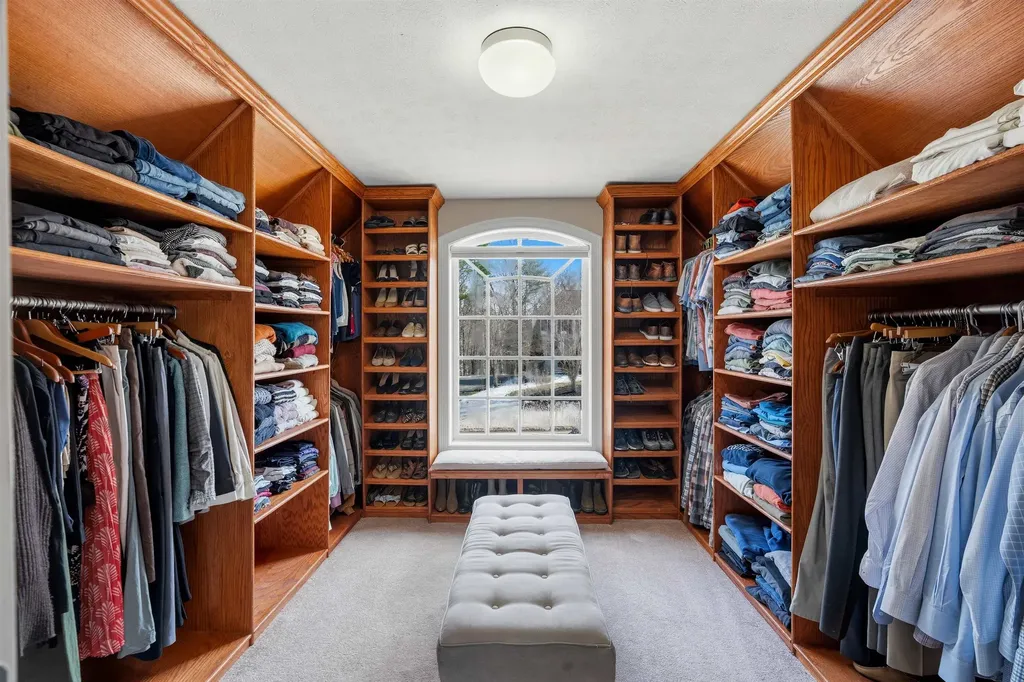 20 Hancock Road Windham NH 03087