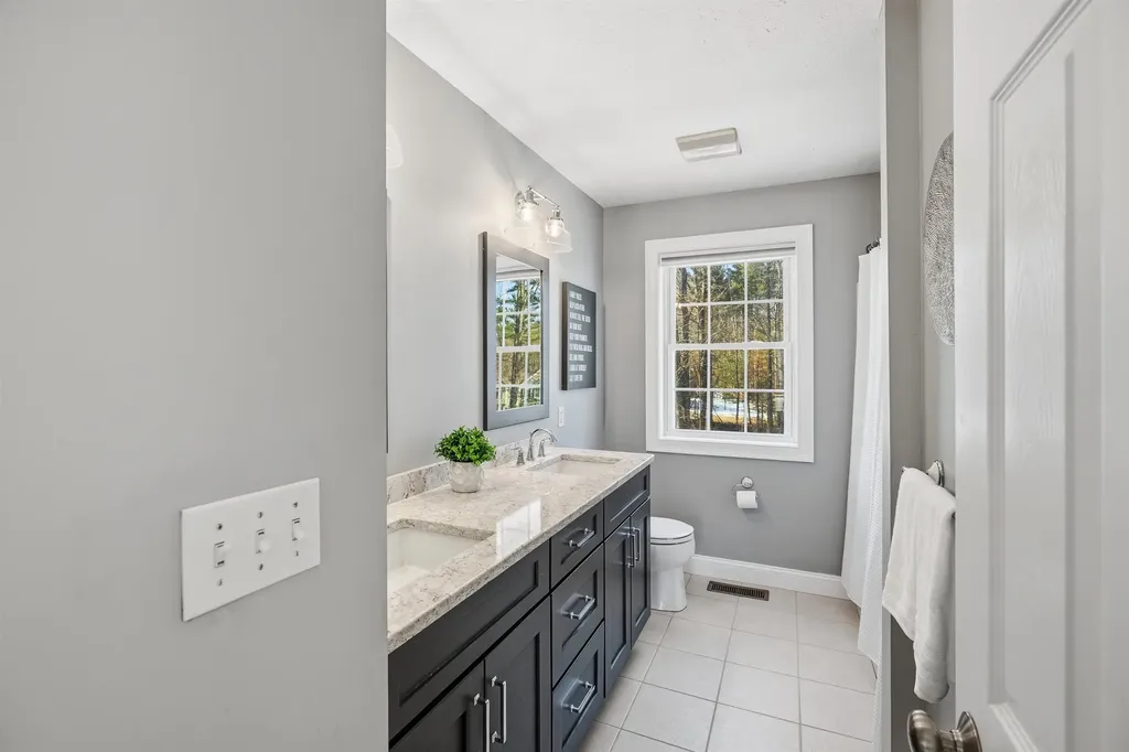 20 Hancock Road Windham NH 03087