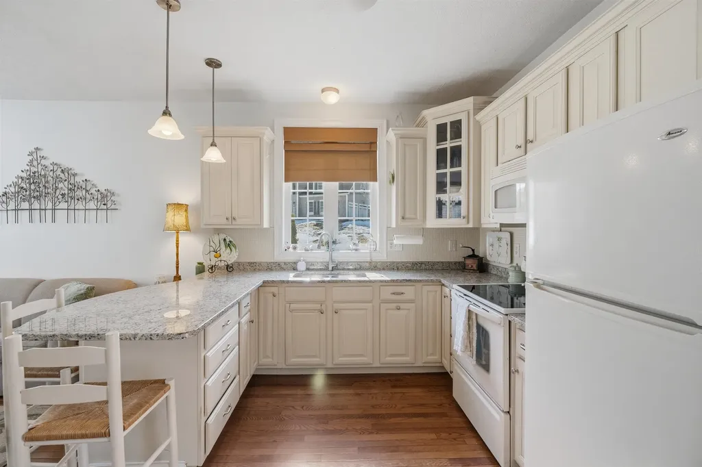 20 Hancock Road Windham NH 03087