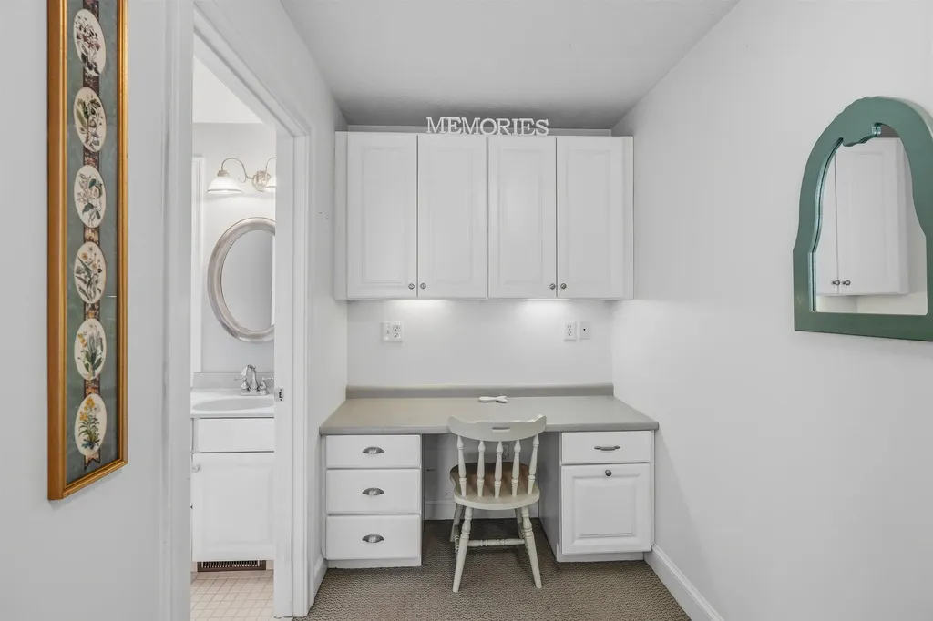 20 Hancock Road Windham NH 03087