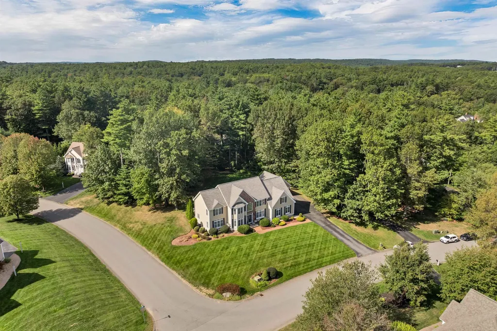 20 Hancock Road Windham NH 03087