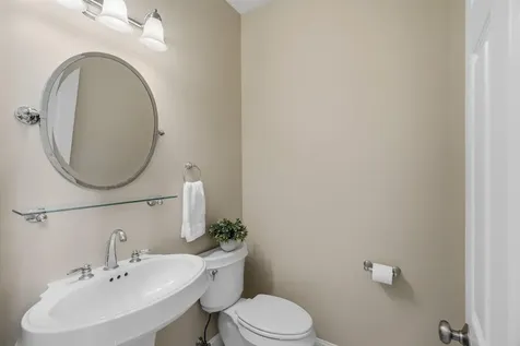 20 Hancock Road Windham NH 03087