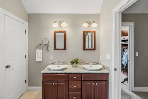 20 Hancock Road Windham NH 03087